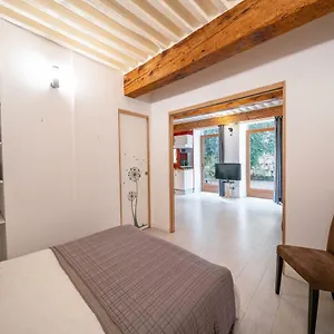  Appartement Secret Courtyard Of