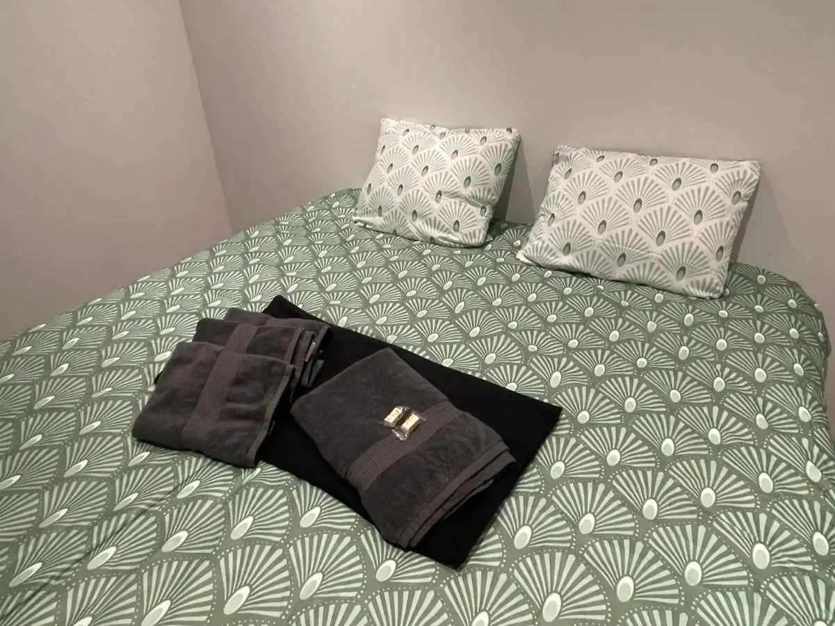 Agreable Maison Centre-Ville Bourg-Saint-Andeol France